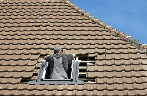 Pose de velux - Puy-Saint-Vincent